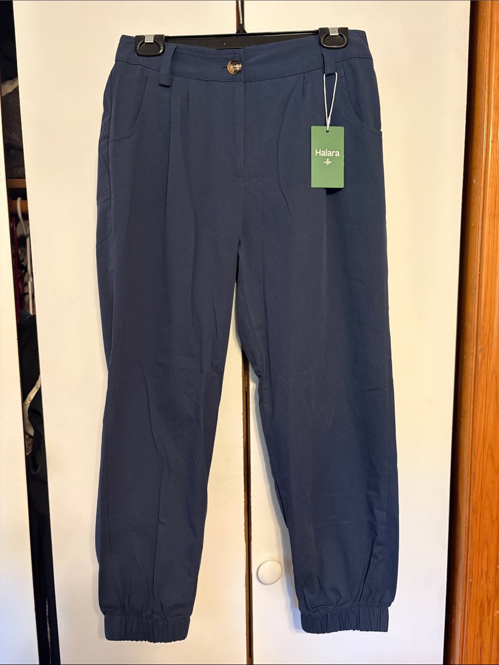 HALARA Navy Elastic-Cuff Woman’s Cotton Joggers